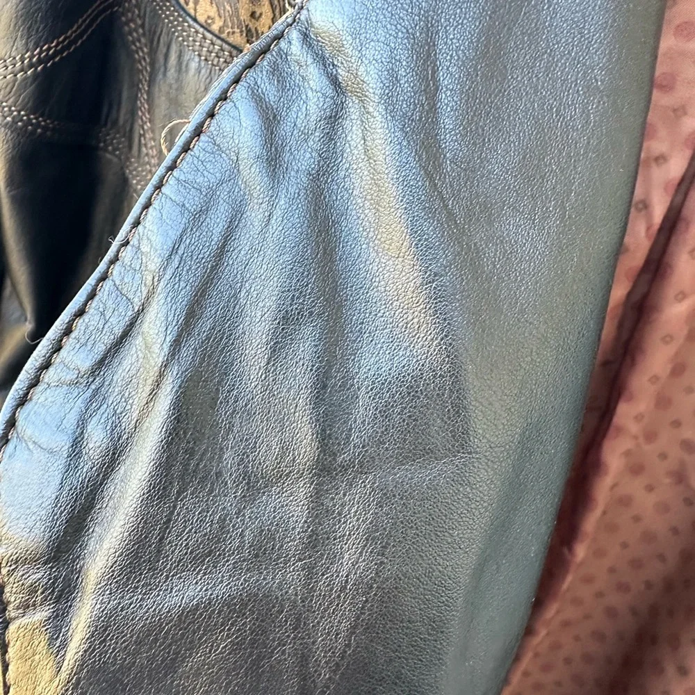 Genuine Leather Trench Coat - Picture 4 of 5
